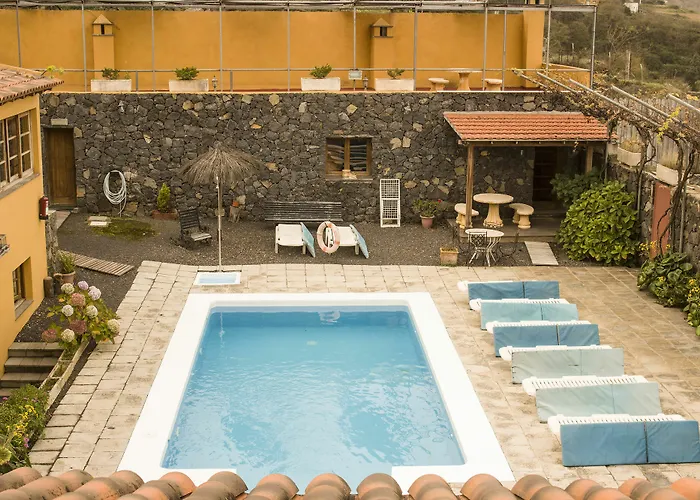 Casa Rural La Tanquera Hotel *